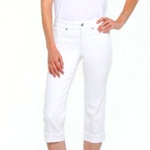 NWOT NDYJ Cropped Spring White Jeans